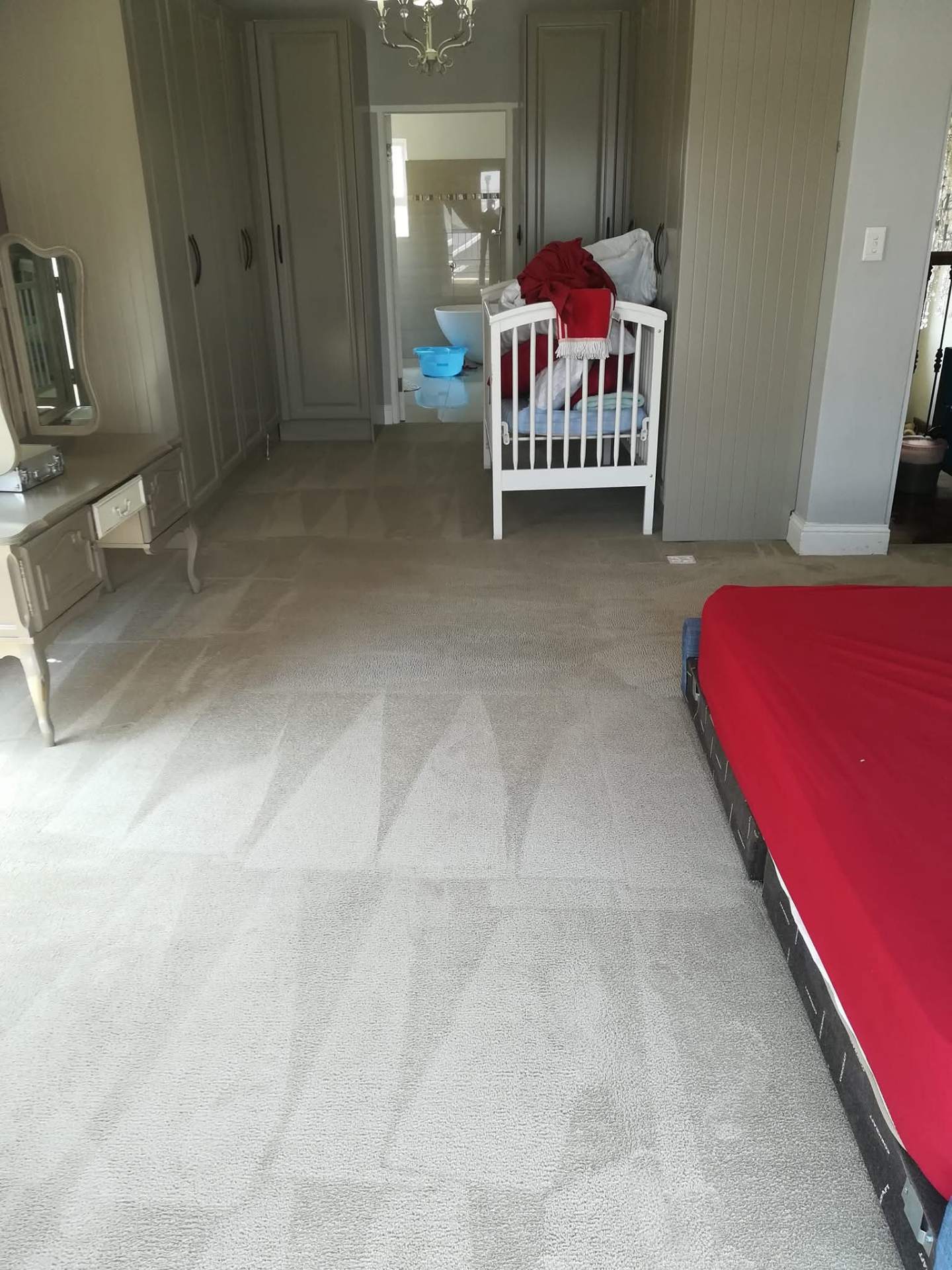Bedroom fitted carpet